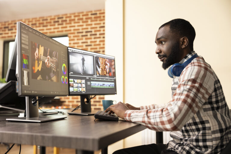 Beyond the Blog: How to Turn Casual Readers Into a Loyal Tribe